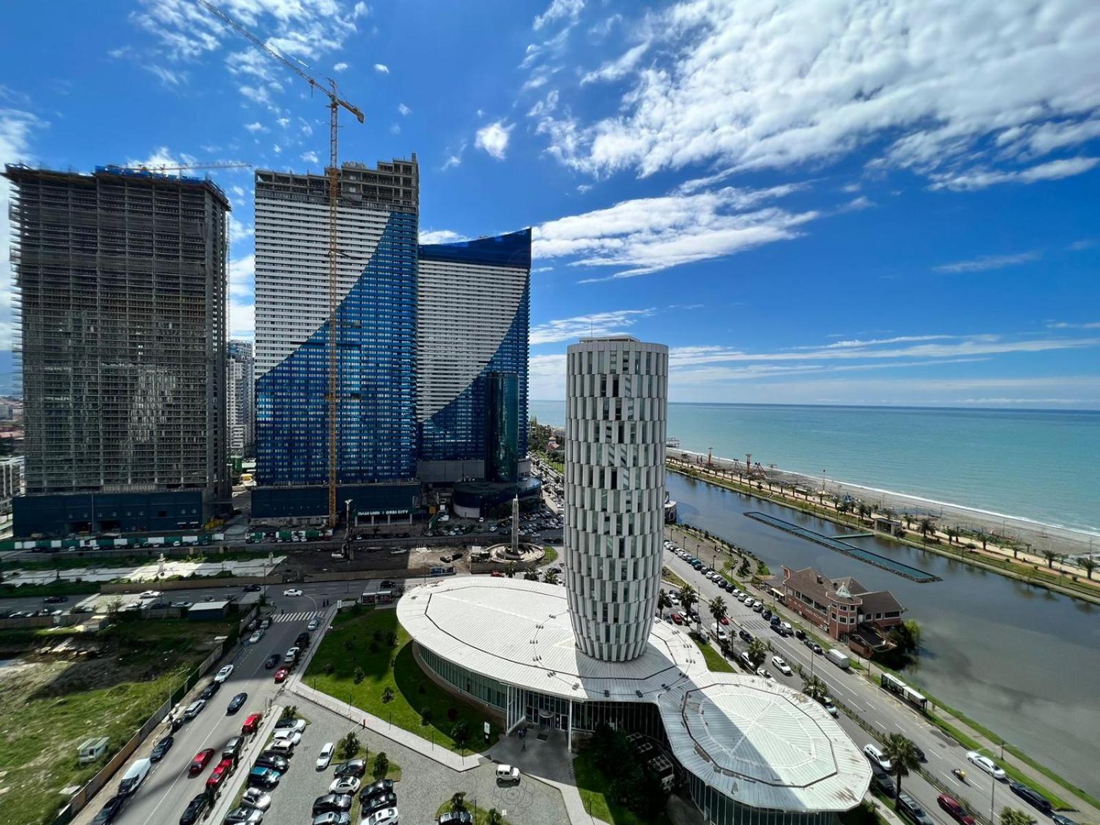 Your Sunshine Apartments Batumi Exterior foto